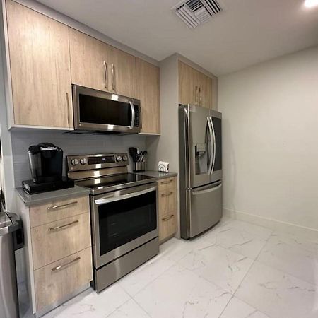 The Sun House - 3 Bed, 2 Bath, Private Pool, Fire Pit, Huge Backyard Villa Fort Lauderdale Eksteriør bilde