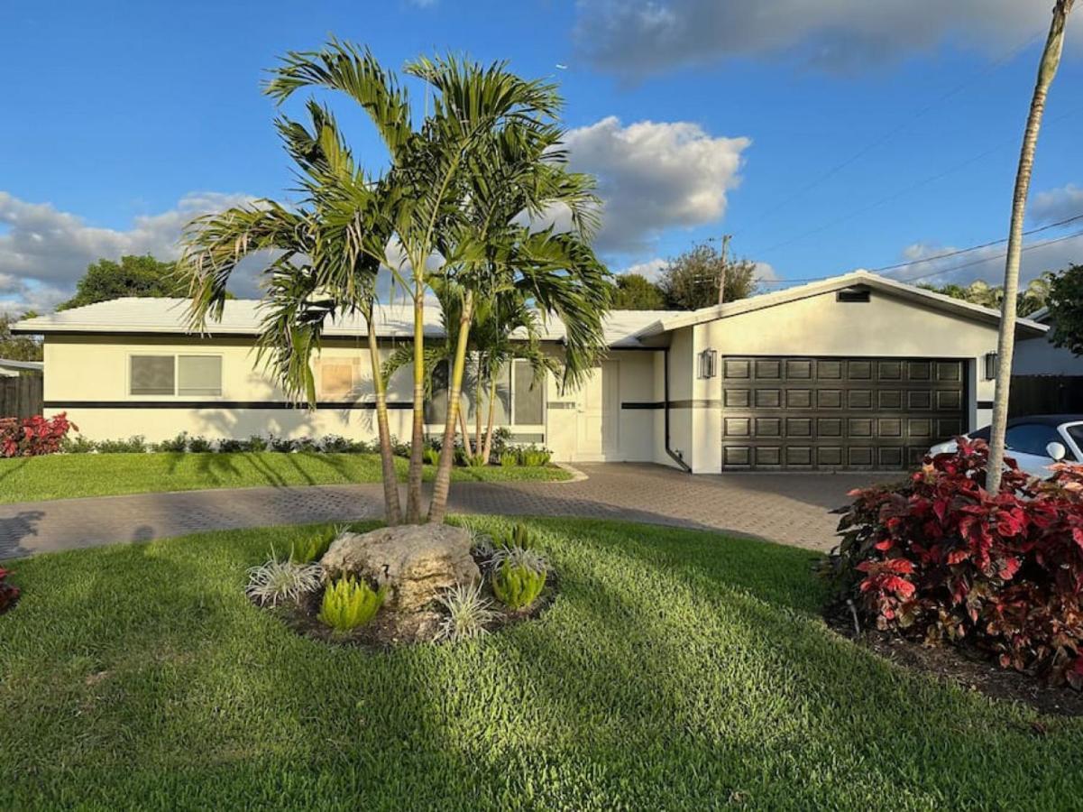 The Sun House - 3 Bed, 2 Bath, Private Pool, Fire Pit, Huge Backyard Villa Fort Lauderdale Eksteriør bilde