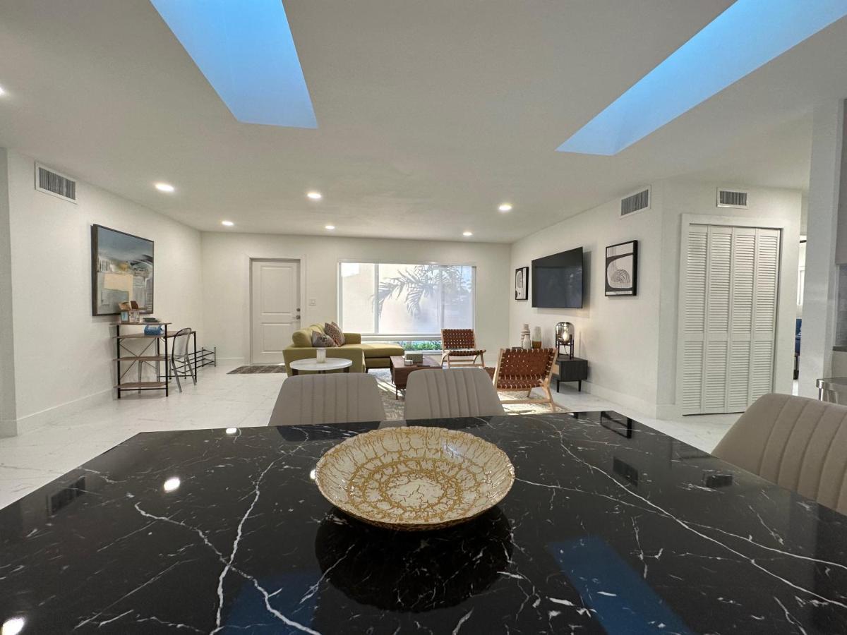 The Sun House - 3 Bed, 2 Bath, Private Pool, Fire Pit, Huge Backyard Villa Fort Lauderdale Eksteriør bilde